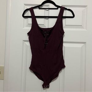 Maroon / Eggplant American Eagle Essentials Bodysuit, Size L